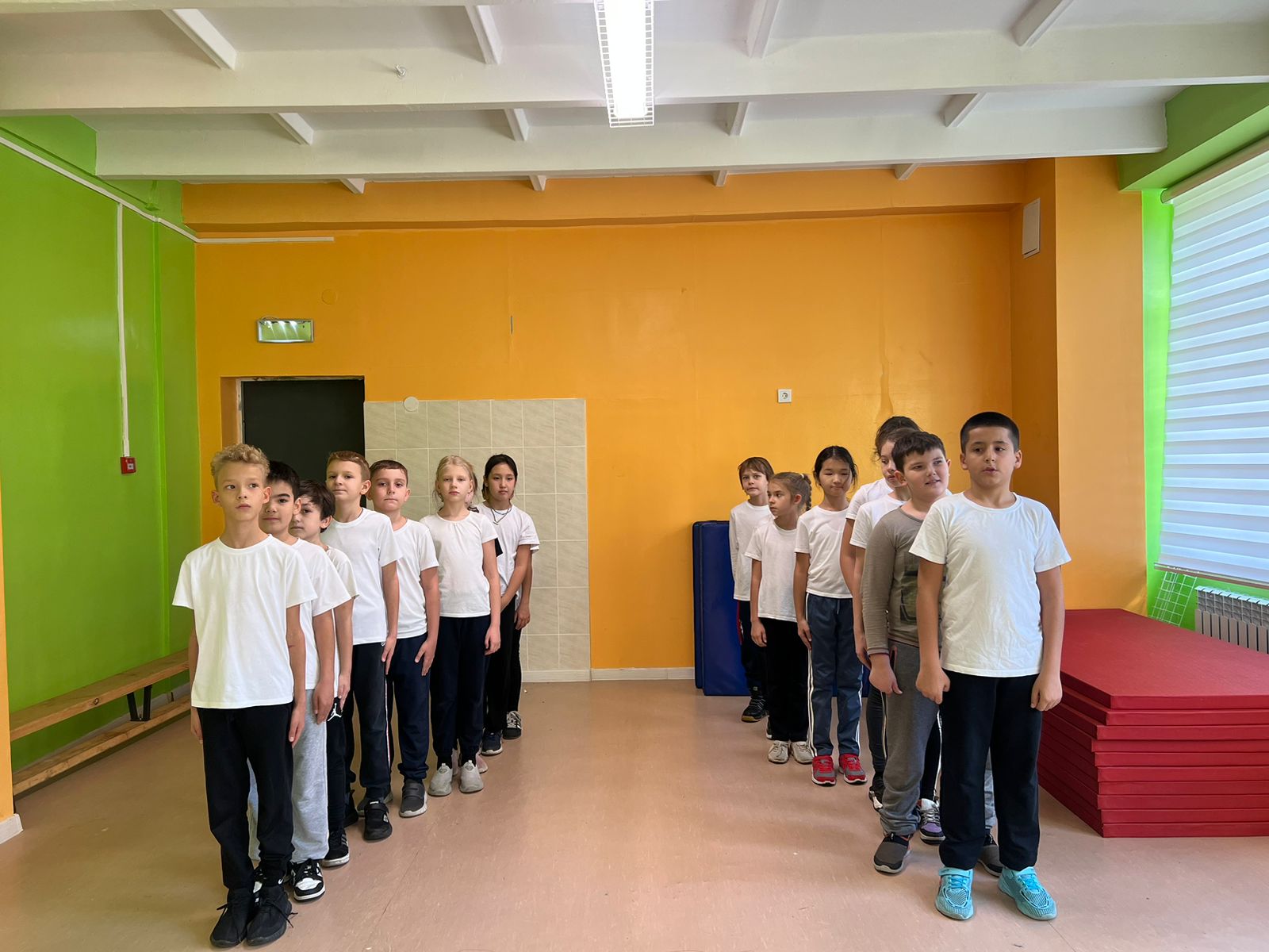 «Алтын сақа» – көңілді старт сайысы. Соревнование "Алтын сақа"