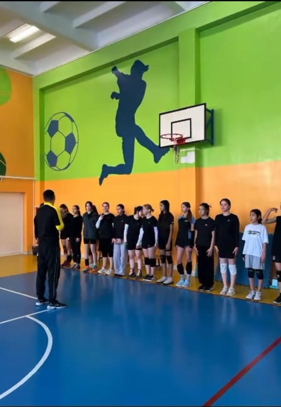 Қазақстан Республикасы Тәуелсіздік күніне арналған волейболдан жолдастық матч өткізілді. Товарищеский матч по волейболу посвященный Дню Независимости Республки Казахстан