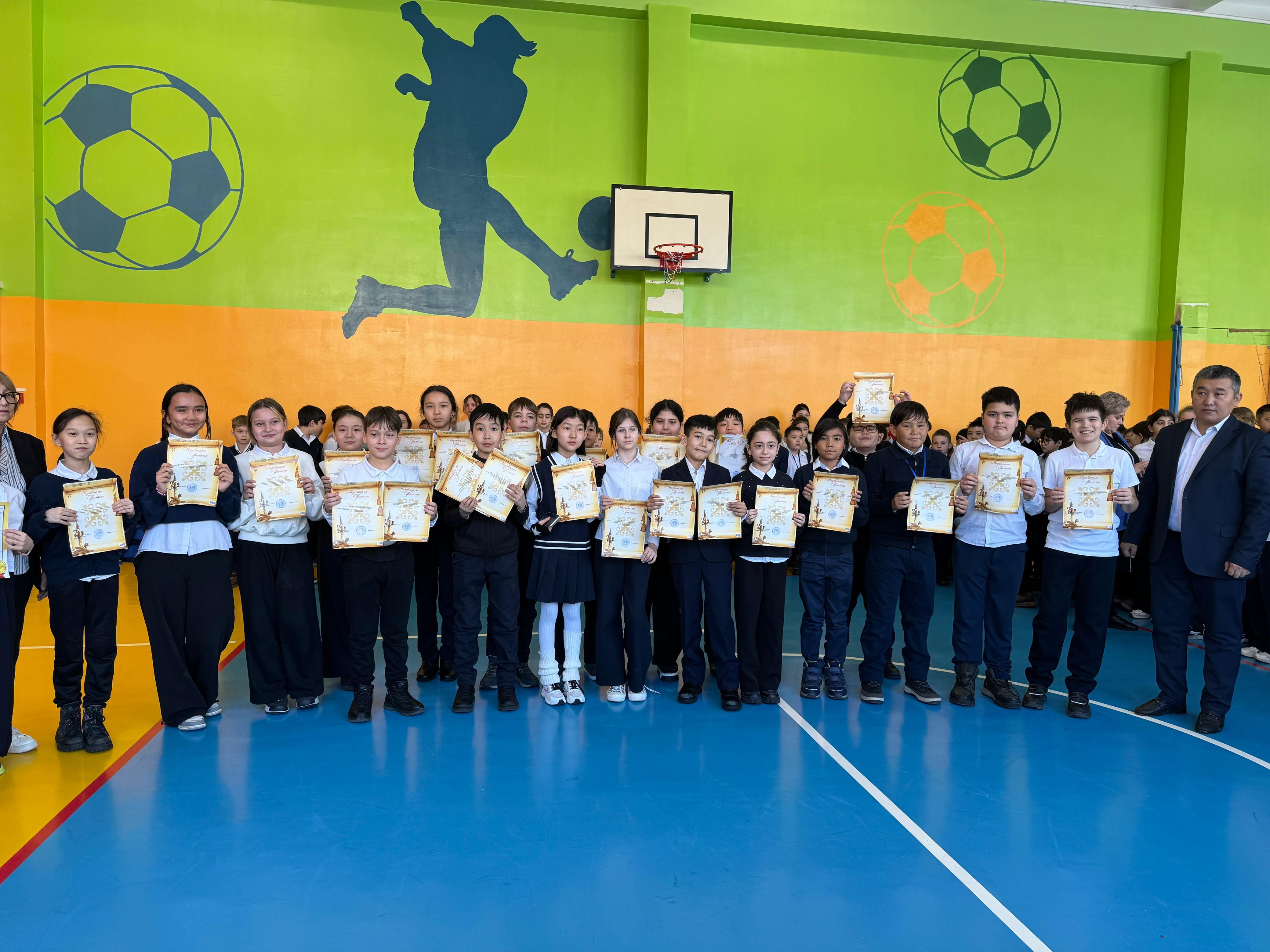 Олимпиада жүлдегерлері. Победители олимпиады